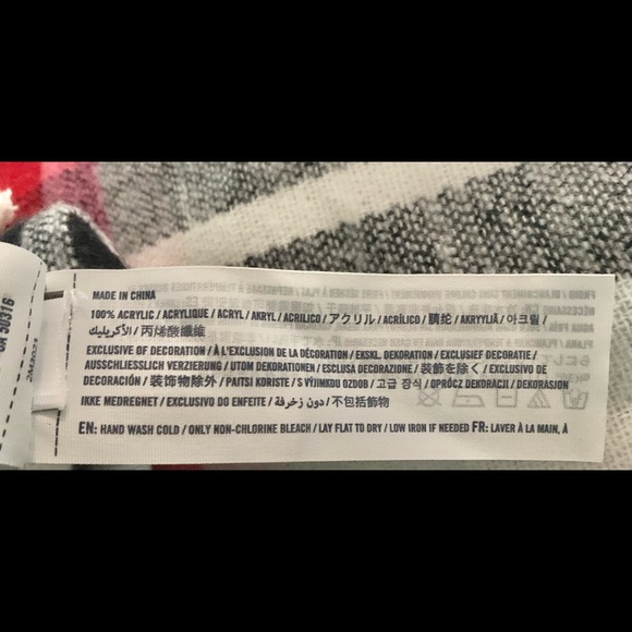 Abercrombie Scarf - Picture 6 of 6